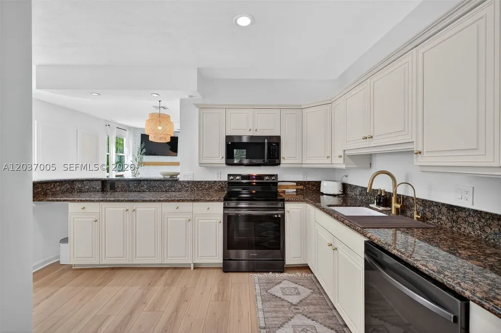 1214 W Las Olas Boulevard Fort Lauderdale FL 33312