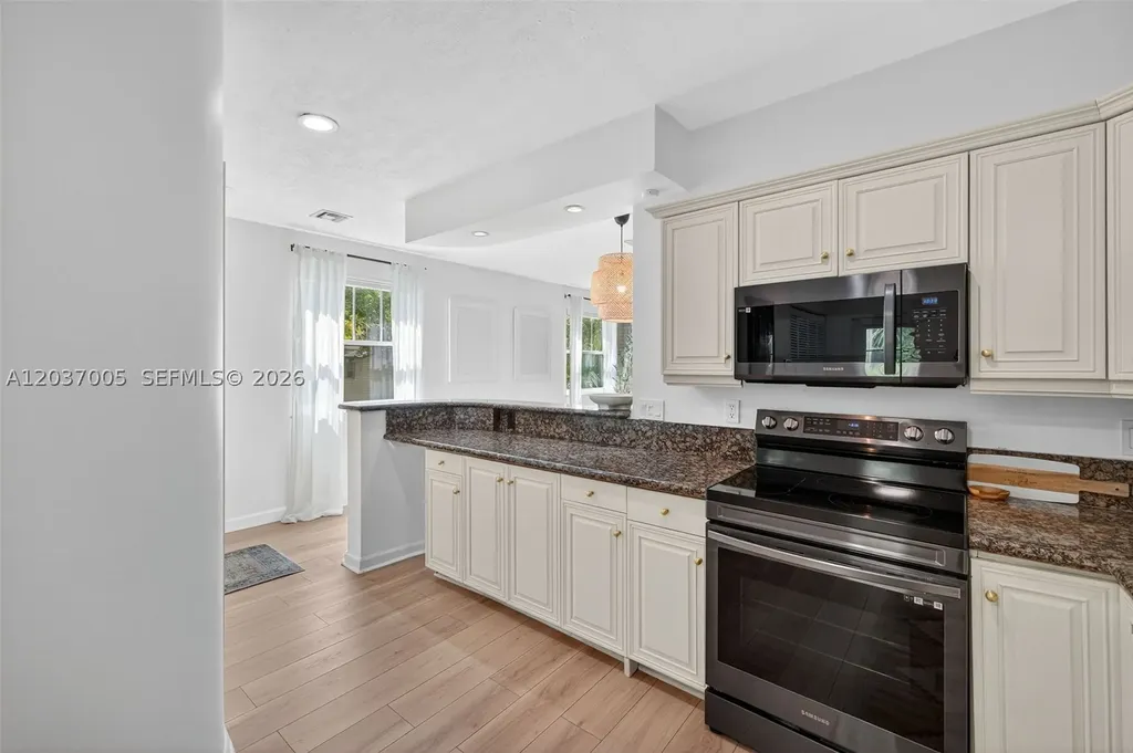 1214 W Las Olas Boulevard Fort Lauderdale FL 33312