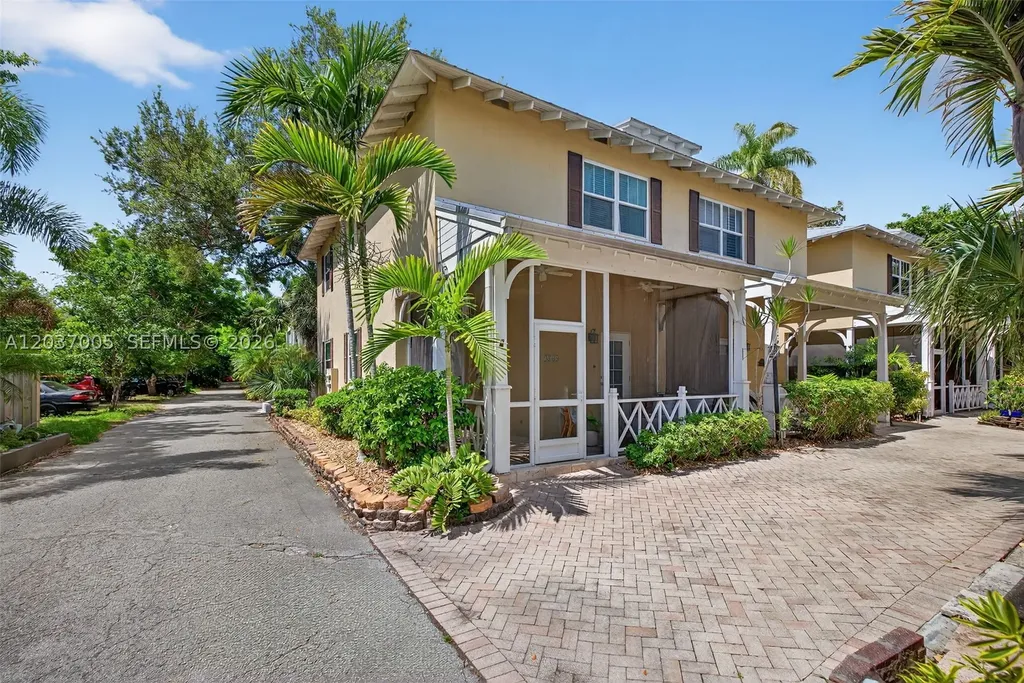 1214 W Las Olas Boulevard Fort Lauderdale FL 33312