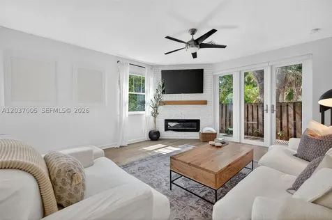 1214 W Las Olas Boulevard Fort Lauderdale FL 33312