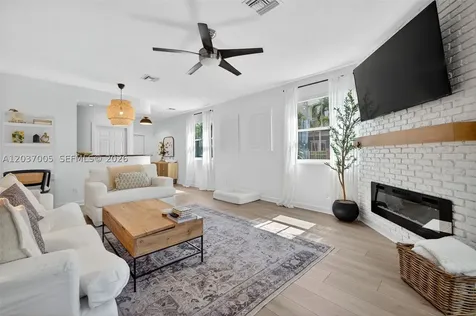 1214 W Las Olas Boulevard Fort Lauderdale FL 33312