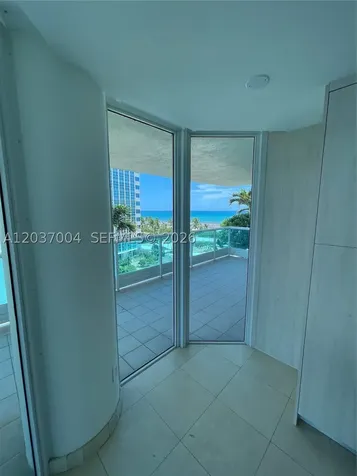 5025 Collins Avenue Miami Beach FL 33140