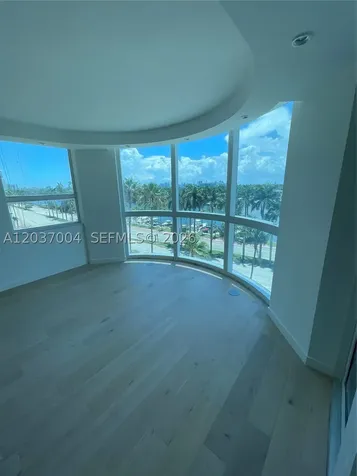 5025 Collins Avenue Miami Beach FL 33140