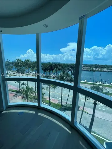 5025 Collins Avenue Miami Beach FL 33140
