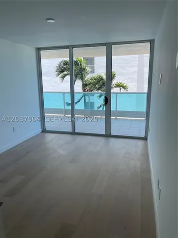 5025 Collins Avenue Miami Beach FL 33140