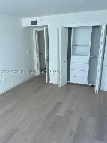 5025 Collins Avenue Miami Beach FL 33140