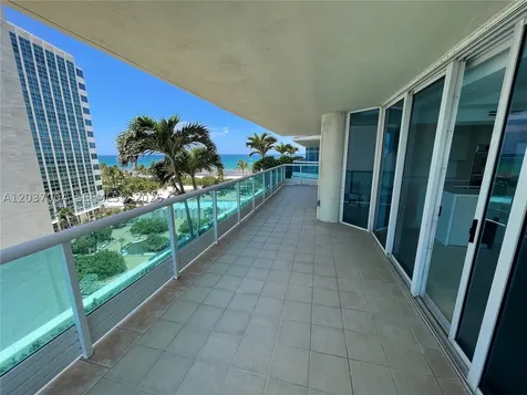 5025 Collins Avenue Miami Beach FL 33140