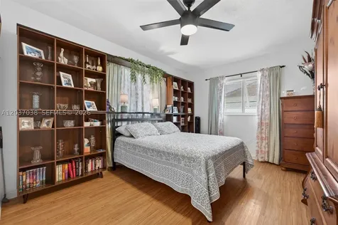 516 S 13th Court Lantana FL 33462