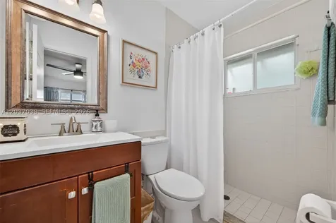 516 S 13th Court Lantana FL 33462
