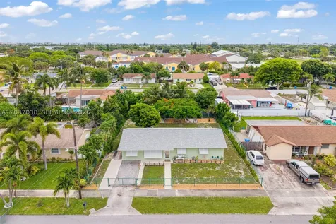 516 S 13th Court Lantana FL 33462