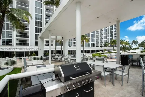 10275 Collins Avenue Bal Harbour FL 33154