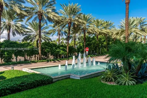 10275 Collins Avenue Bal Harbour FL 33154