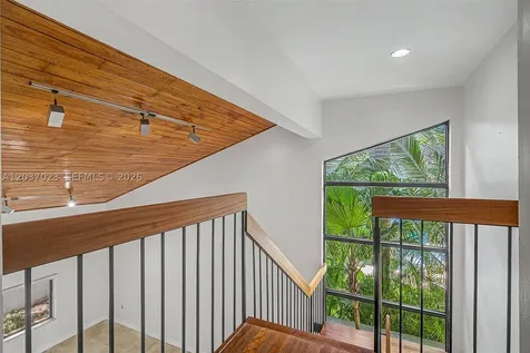 4950 San Amaro Drive Coral Gables FL 33146