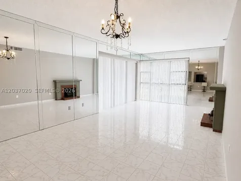 20505 E Country Club Drive Aventura FL 33180