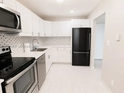 20505 E Country Club Drive Aventura FL 33180