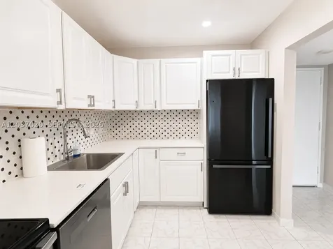 20505 E Country Club Drive Aventura FL 33180