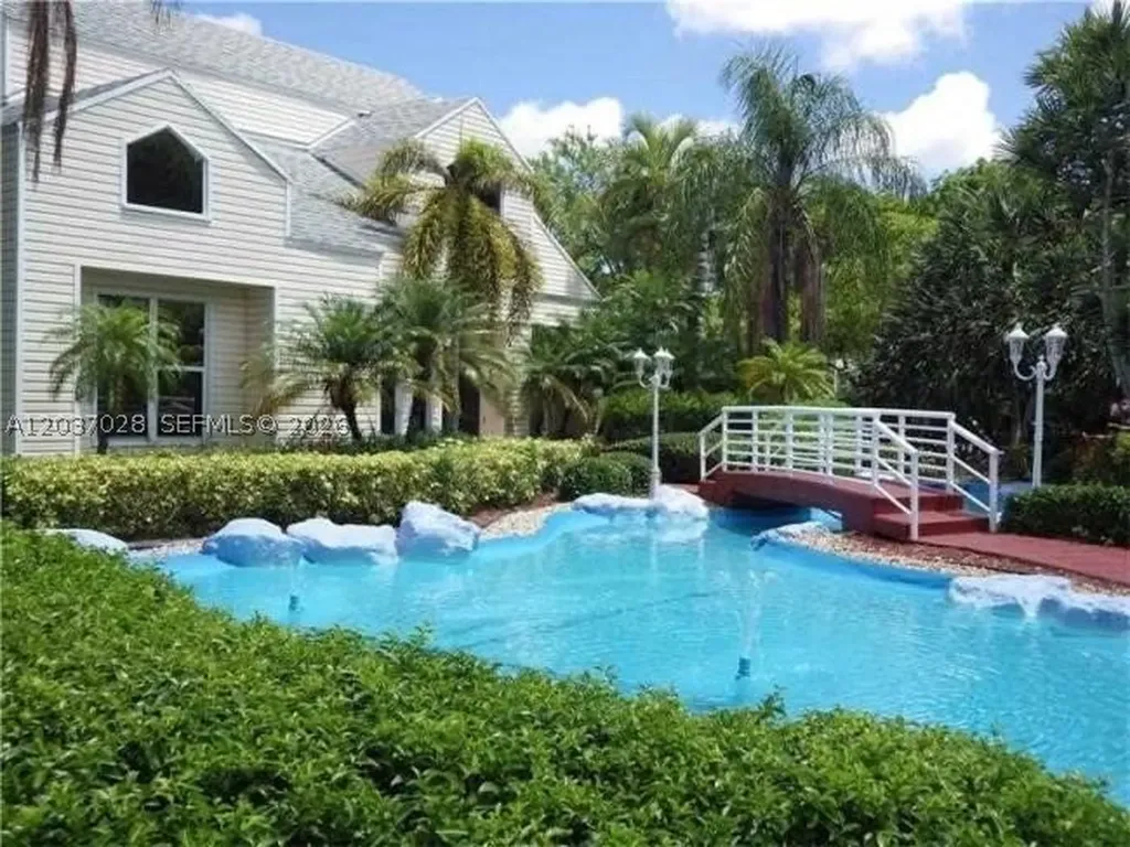 3473 NW 44th Street Oakland Park FL 33309