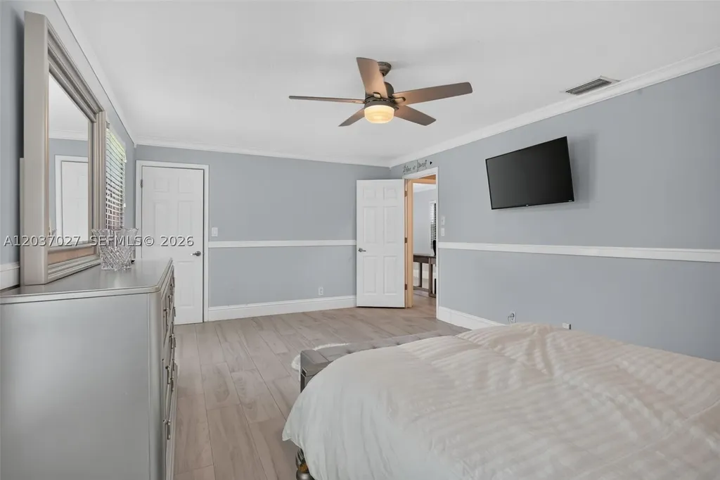 5366 NW 85th Avenue Coral Springs FL 33067