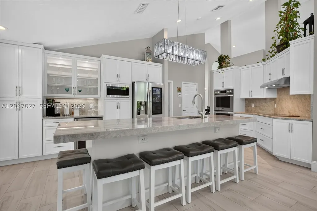 5366 NW 85th Avenue Coral Springs FL 33067