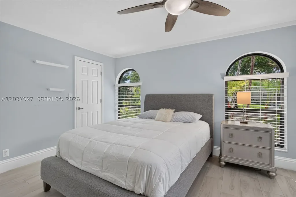 5366 NW 85th Avenue Coral Springs FL 33067