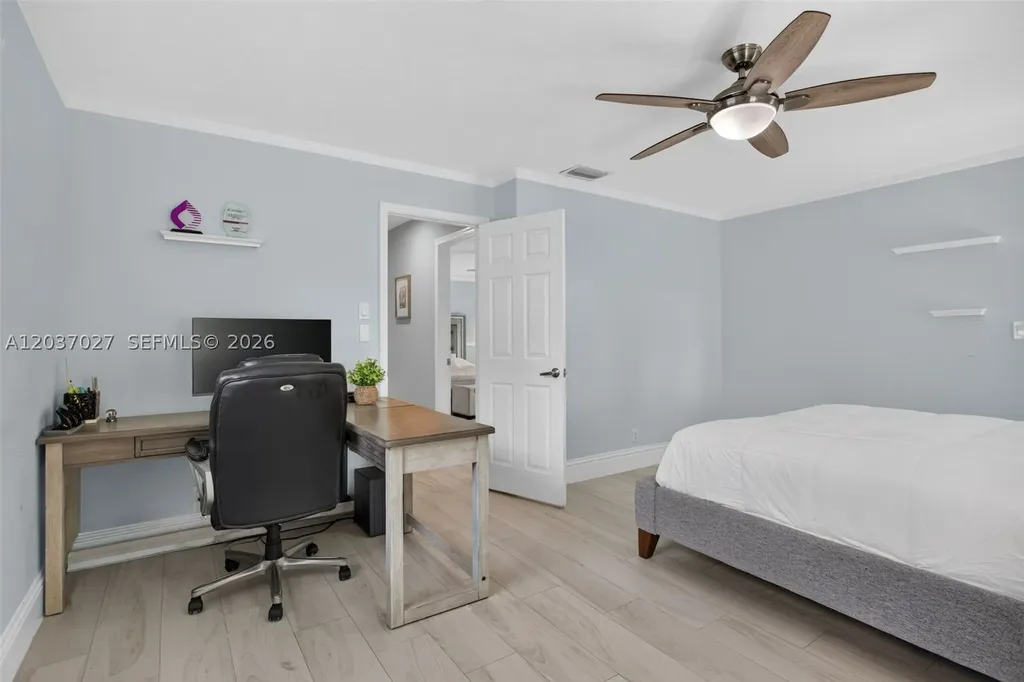 5366 NW 85th Avenue Coral Springs FL 33067