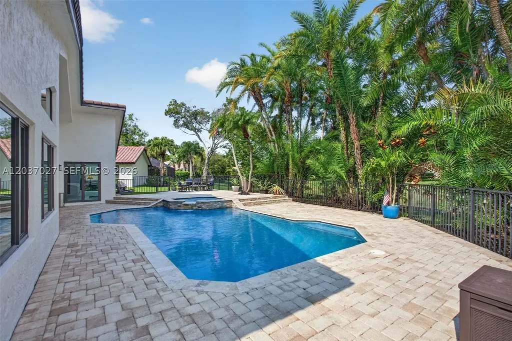 5366 NW 85th Avenue Coral Springs FL 33067