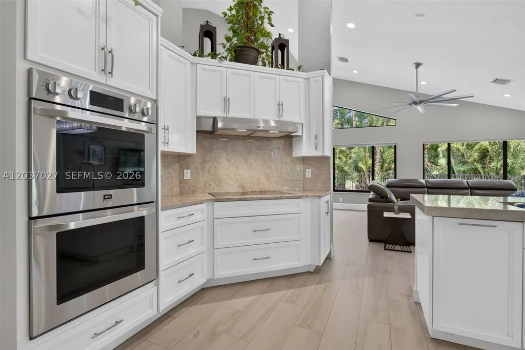 5366 NW 85th Avenue Coral Springs FL 33067