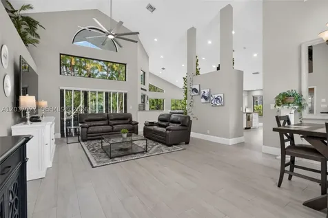 5366 NW 85th Avenue Coral Springs FL 33067