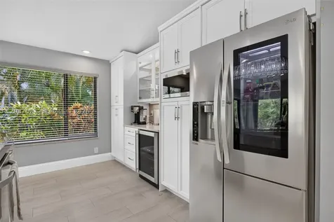 5366 NW 85th Avenue Coral Springs FL 33067