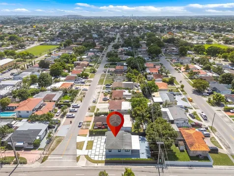 11 W 59th Street Hialeah FL 33012