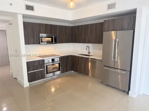 488 NE 18th Street Miami FL 33132