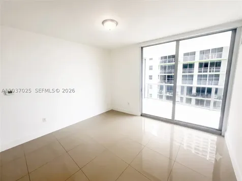 488 NE 18th Street Miami FL 33132