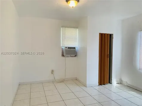 Miami FL 33138