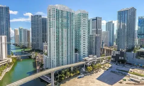 41 SE 5th Street Miami FL 33131