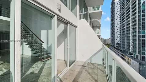 41 SE 5th Street Miami FL 33131