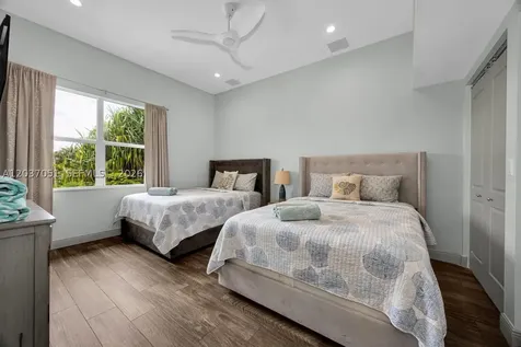 1076 NE Little River Drive Miami FL 33138