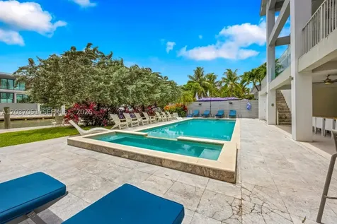 1076 NE Little River Drive Miami FL 33138