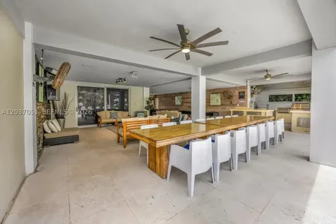 1076 NE Little River Drive Miami FL 33138