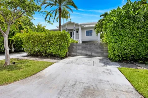 1076 NE Little River Drive Miami FL 33138