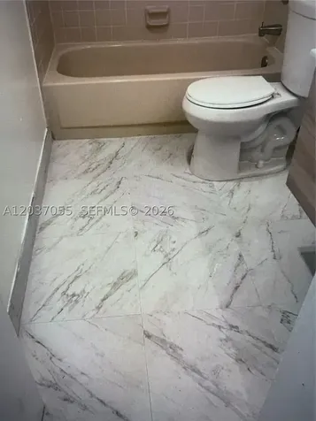 17000 NW 67th Avenue Hialeah FL 33015