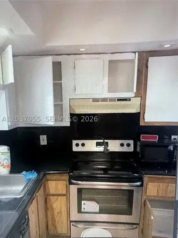 17000 NW 67th Avenue Hialeah FL 33015