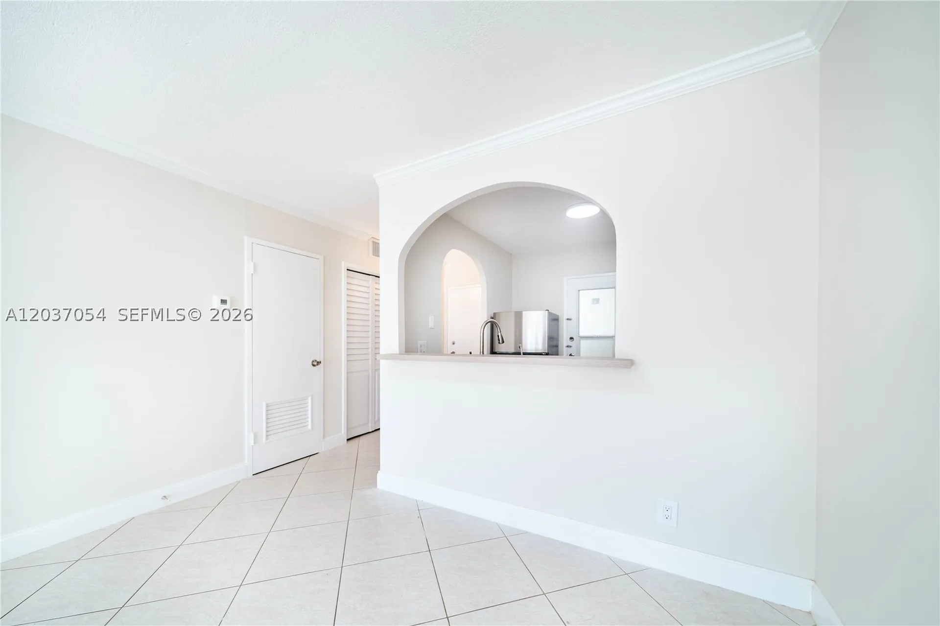 2555 NE 11th Street Fort Lauderdale FL 33304