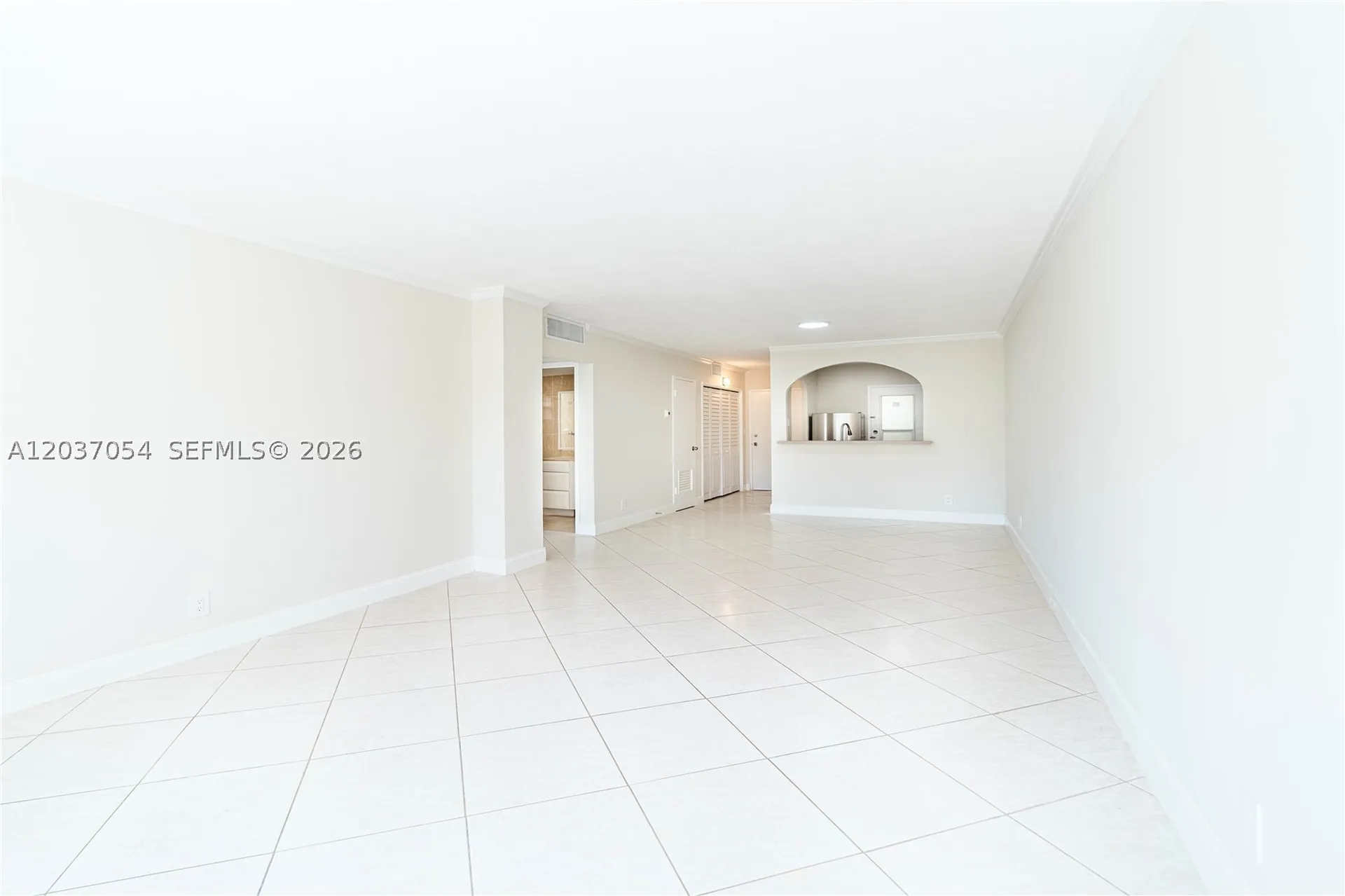2555 NE 11th Street Fort Lauderdale FL 33304