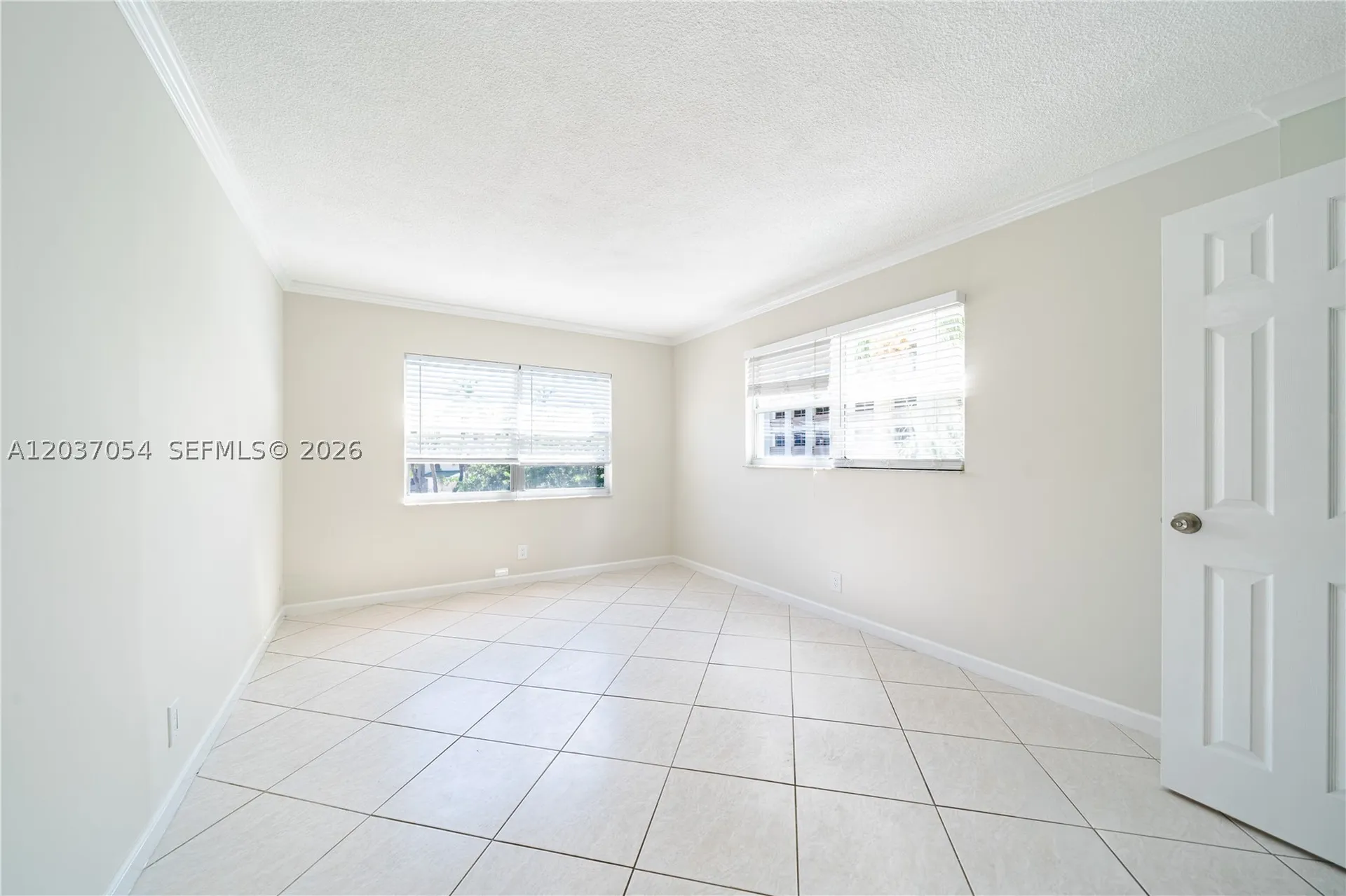 2555 NE 11th Street Fort Lauderdale FL 33304