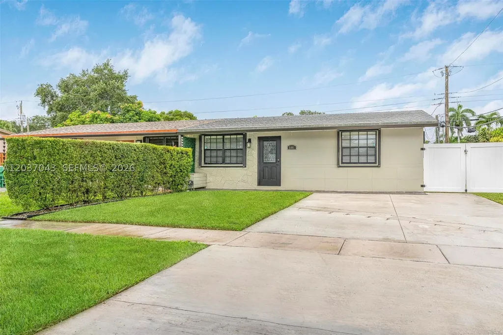 5001 SW 92nd Terrace Cooper City FL 33328
