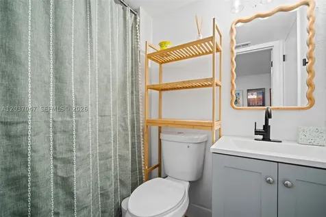 2575 SW 27th Avenue Miami FL 33133