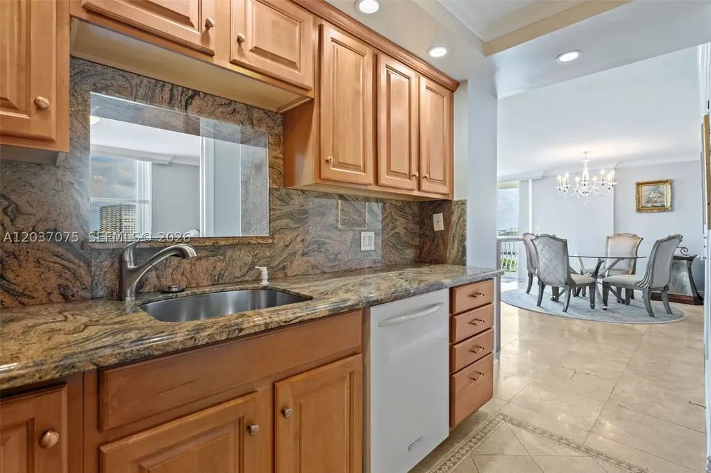 1 Las Olas Circle Fort Lauderdale FL 33316