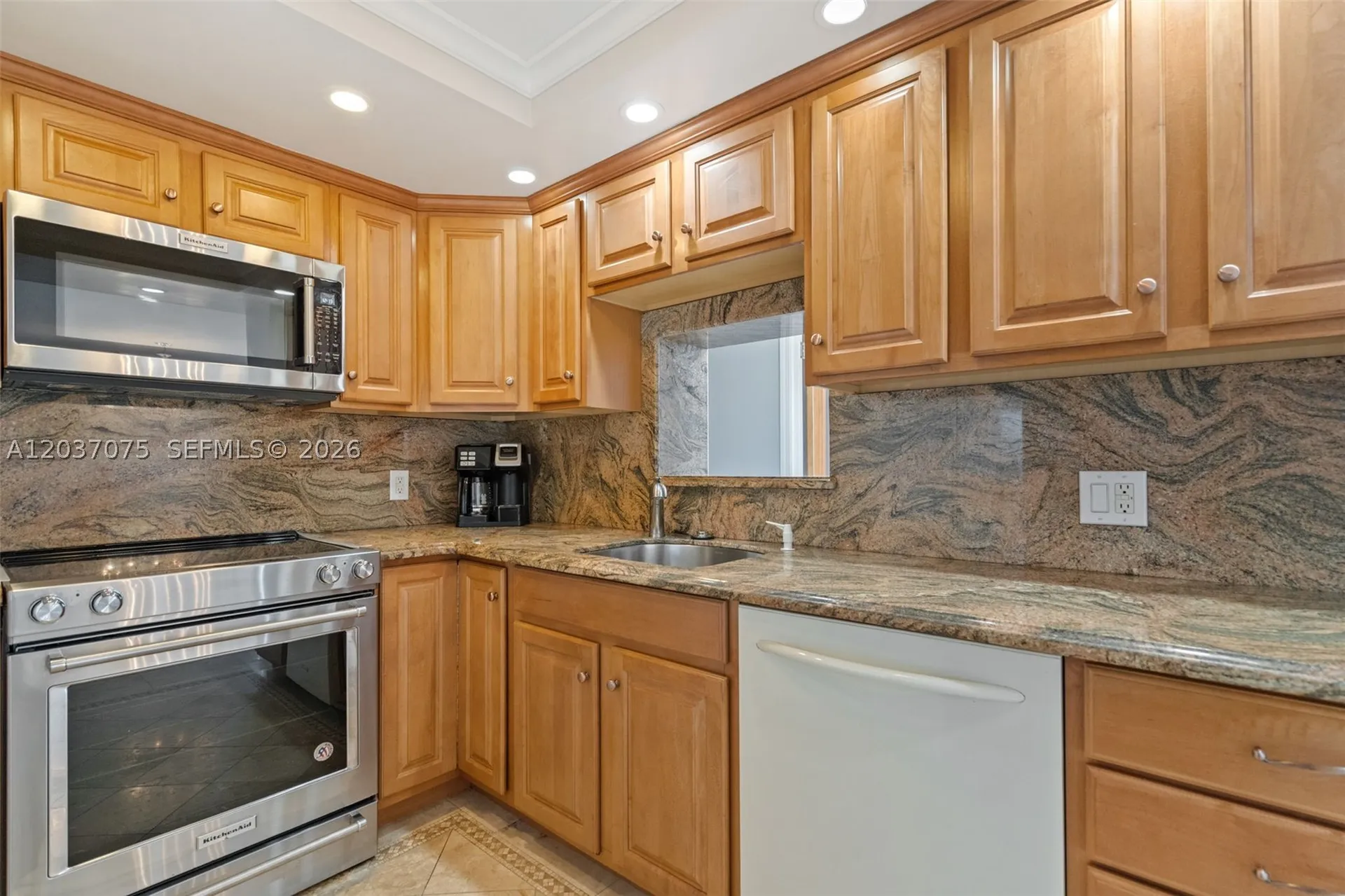 1 Las Olas Circle Fort Lauderdale FL 33316