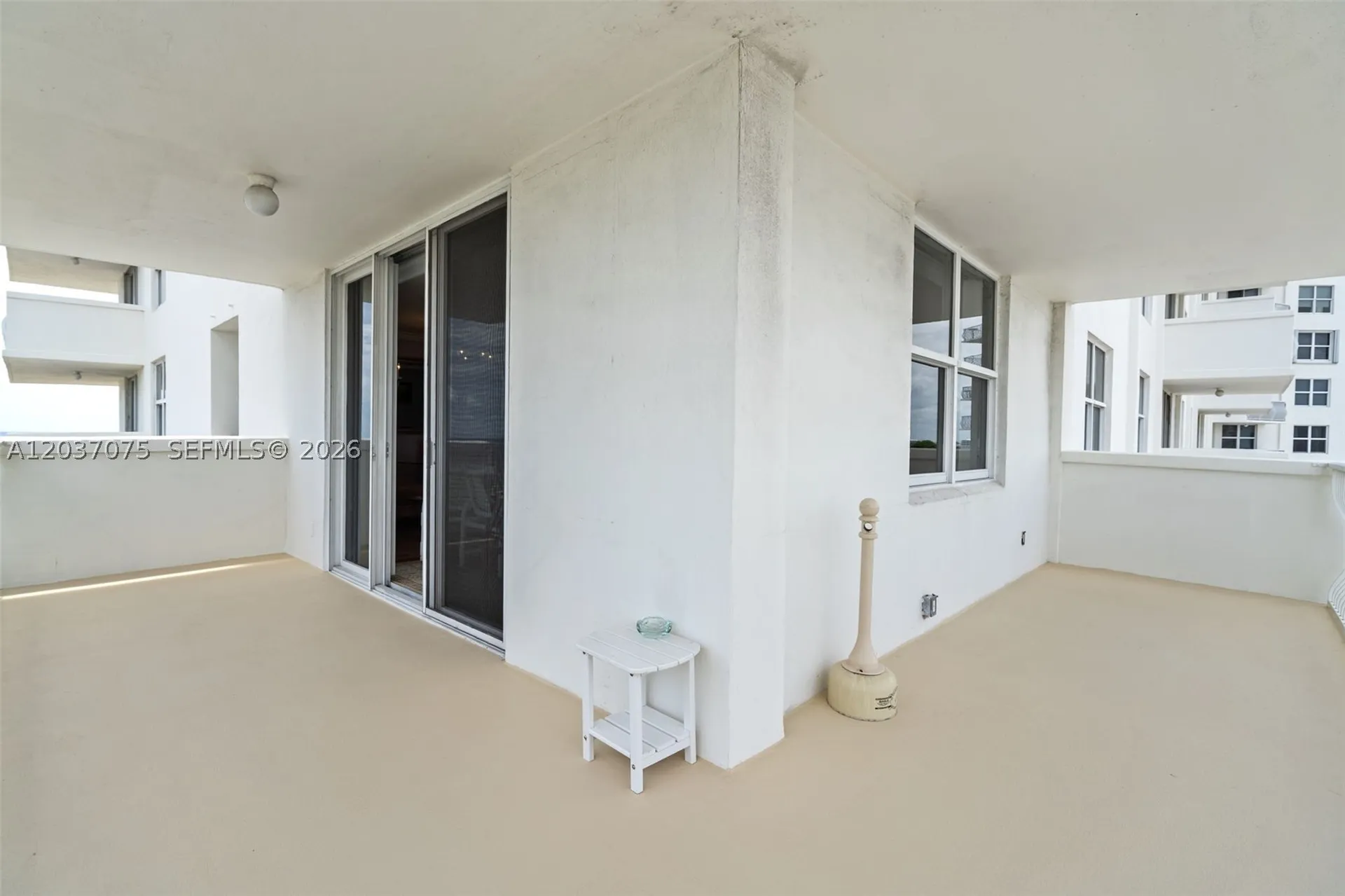 1 Las Olas Circle Fort Lauderdale FL 33316