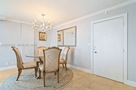 1 Las Olas Circle Fort Lauderdale FL 33316